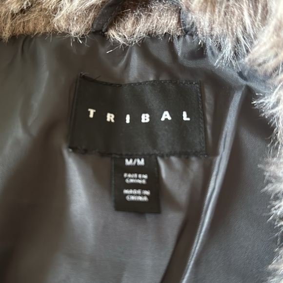 Tribal/med/hooded vest. - Picture 4 of 4